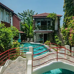 Le Dust Villa