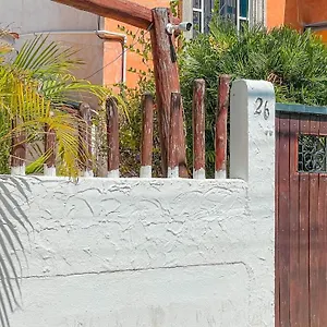 https://casa-pecari-cancun.quintano-roohotels.com